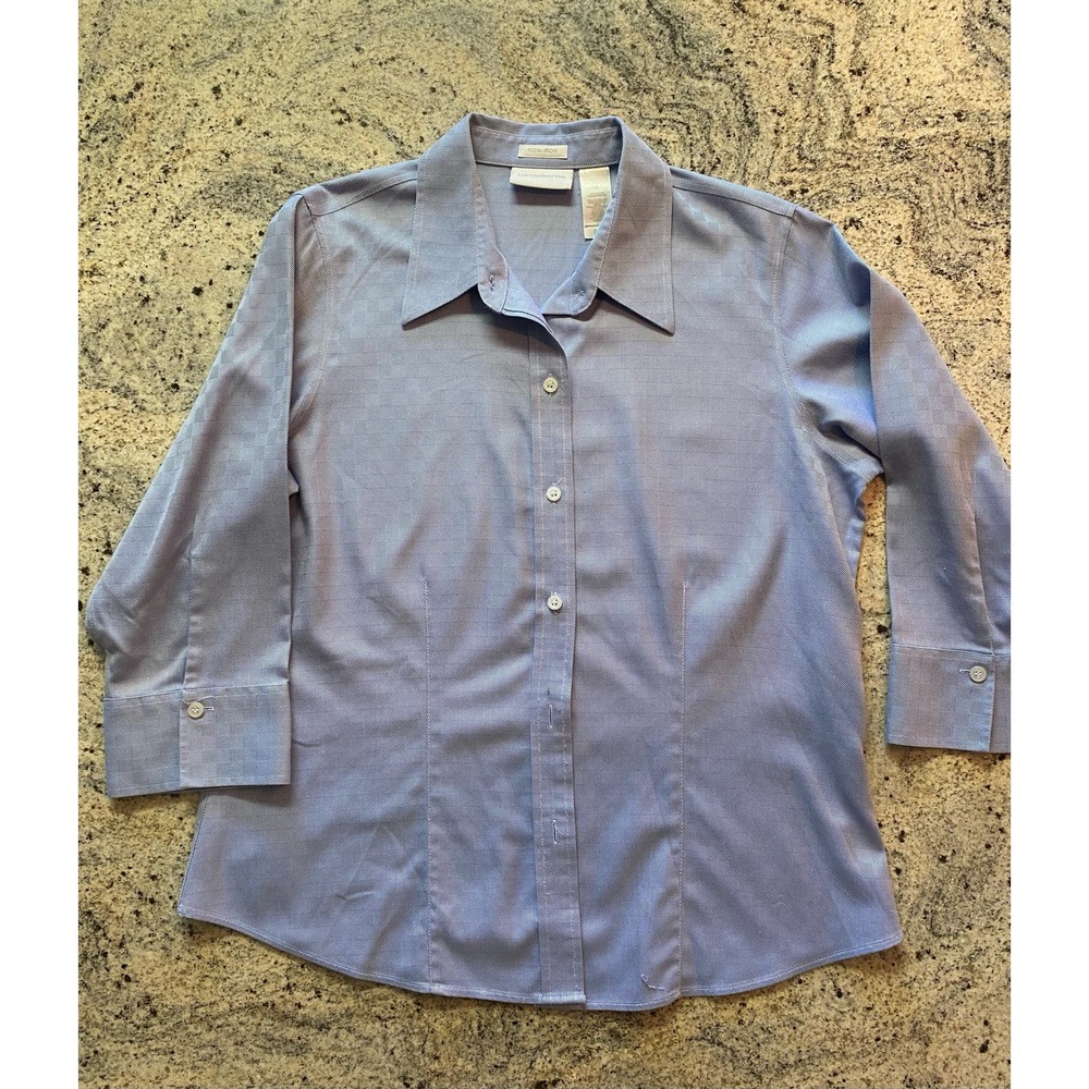Liz Claiborne ladies button front shirt